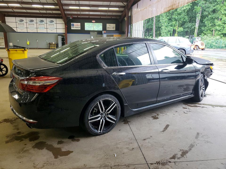 60058856 :رقم المزاد ، 1HGCR2F5XHA039283 vin ، 2017 Honda Accord مزاد بيع