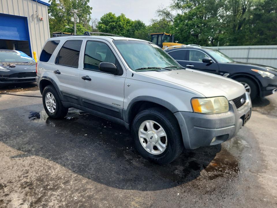 Продажа на аукционе авто 2002 Ford Escape, vin: 1FMYU03172KB24488, номер лота: 62675216