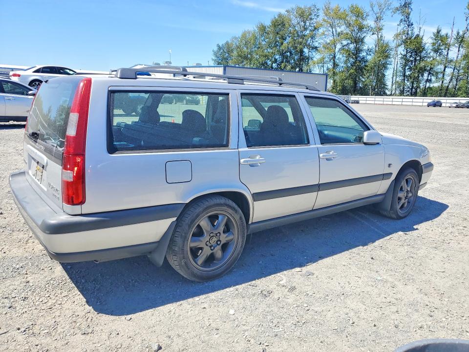 Aukcja sprzedaży 2000 Volvo V70, vin: YV1LZ56D0Y2729037, numer aukcji: 63521276