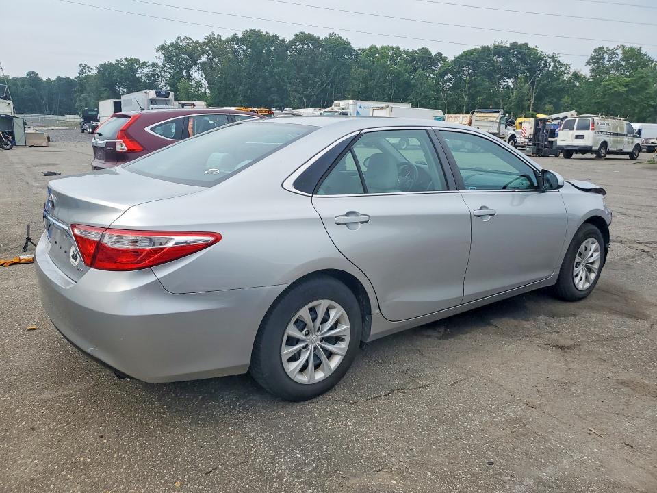 Aukcja sprzedaży 2015 Toyota Camry, vin: 4T4BF1FKXFR505133, numer aukcji: 60356016