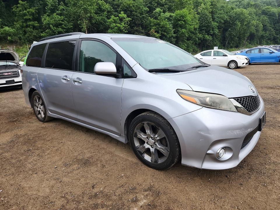 Aukcja sprzedaży 2015 Toyota Sienna, vin: 5TDXK3DC1FS528473, numer aukcji: 61356316