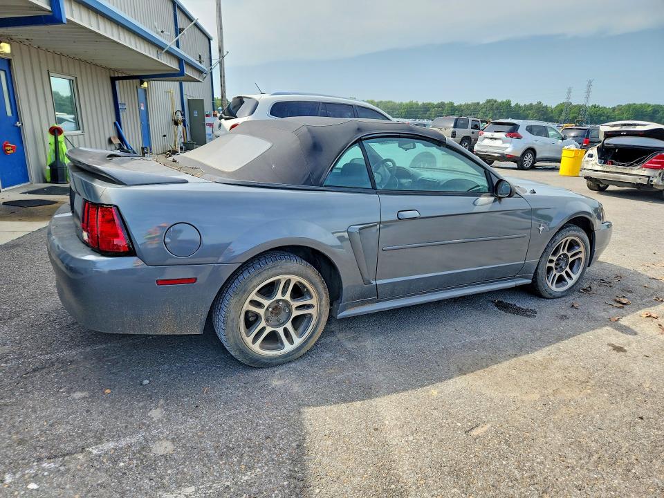 Aukcja sprzedaży 2000 Ford Mustang, vin: 1FAFP4444YF281096, numer aukcji: 61876326