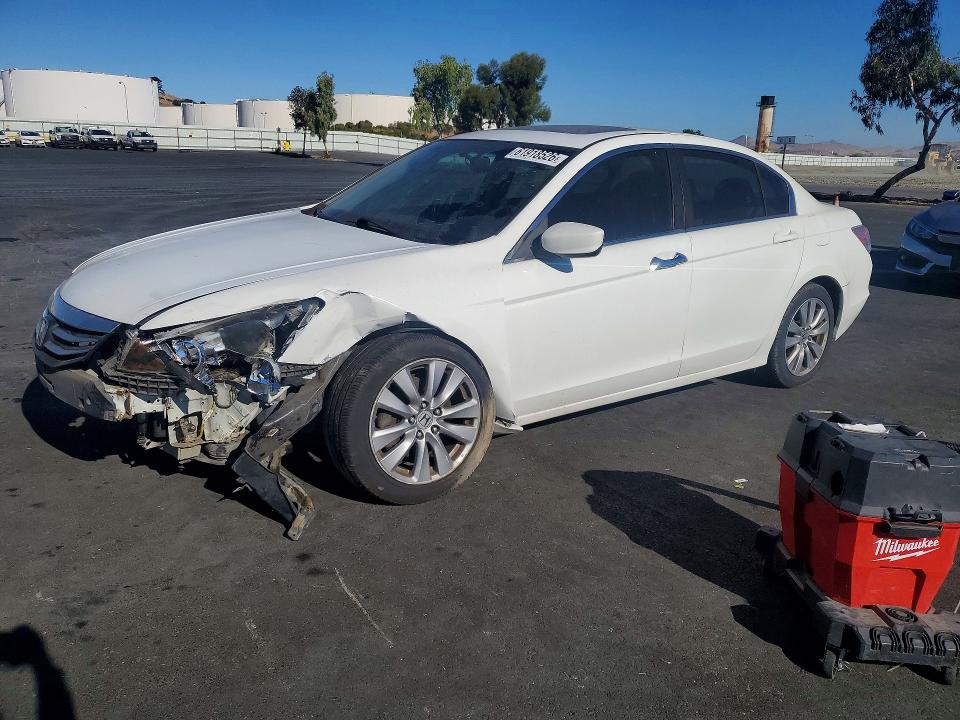 2012 Honda Accord მანქანა იყიდება აუქციონზე, vin: 1HGCP2F84CA215866, აუქციონის ნომერი: 61918526