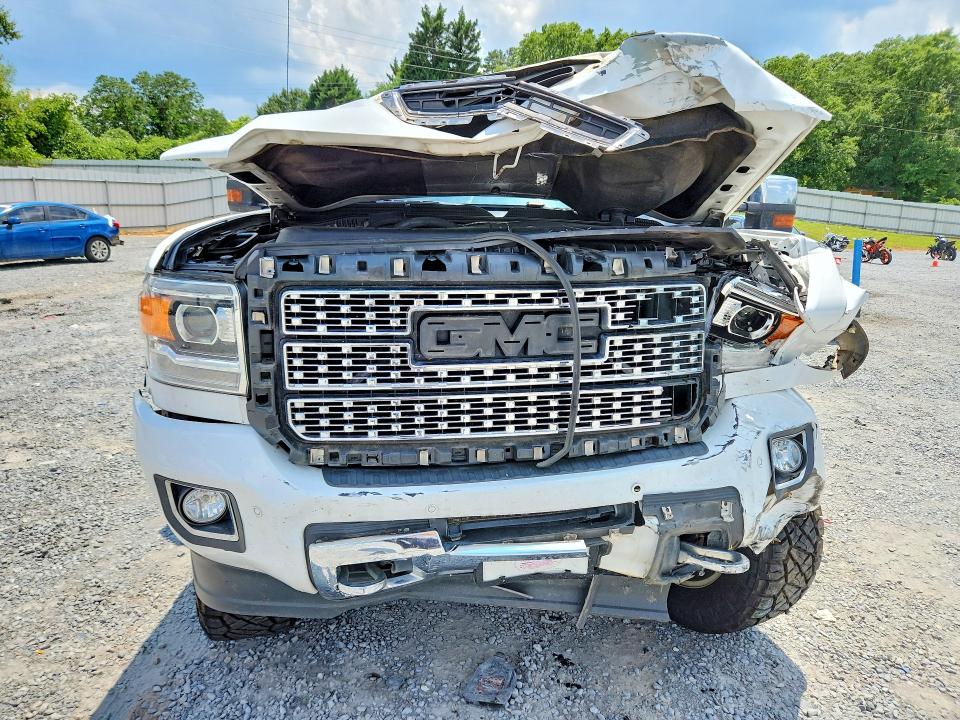 2019 Gmc Sierra მანქანა იყიდება აუქციონზე, vin: 1GT12SEY0KF149288, აუქციონის ნომერი: 60319596