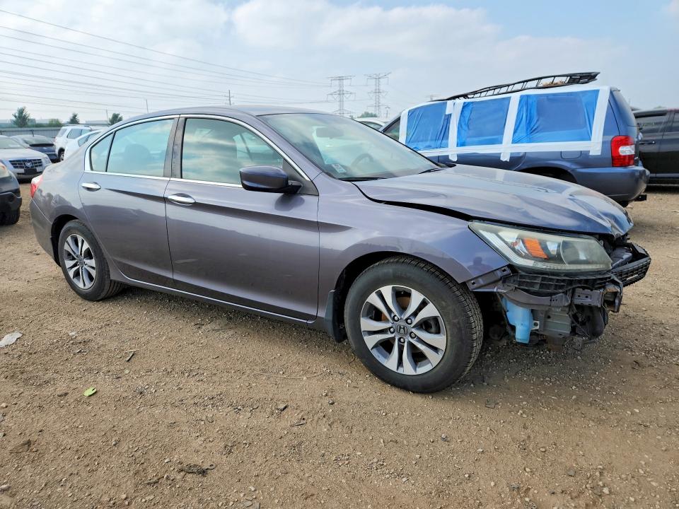 61975536 :رقم المزاد ، 1HGCR2F37FA070227 vin ، 2015 Honda Accord مزاد بيع