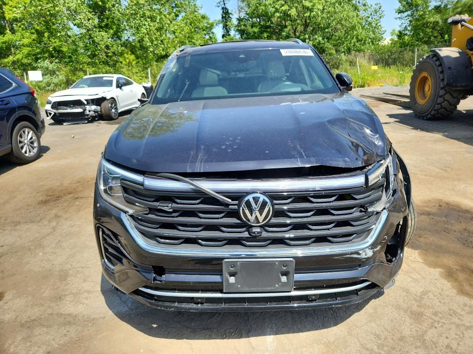 2024 Volkswagen Atlas Cross Sport მანქანა იყიდება აუქციონზე, vin: 1V2FE2CA7RC234187, აუქციონის ნომერი: 59880836