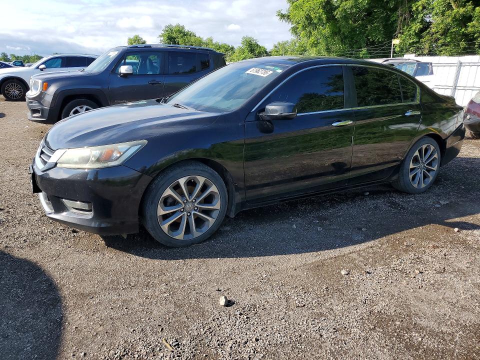 Продажа на аукционе авто 2015 Honda Accord, vin: 1HGCR2F59FA802648, номер лота: 61962786