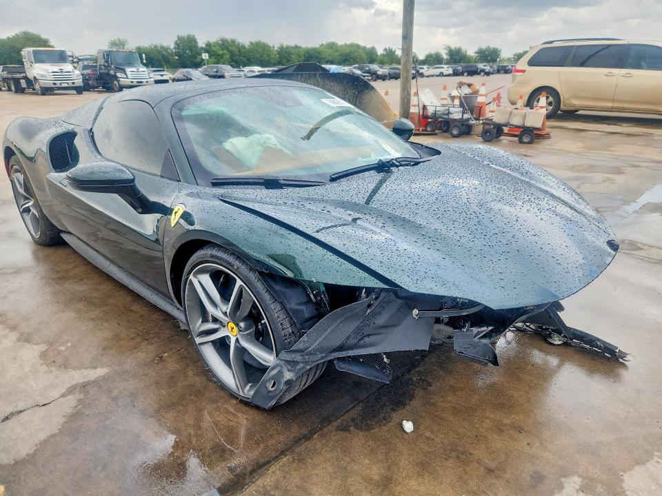 Продажа на аукционе авто 2024 Ferrari 296 Gts, vin: ZFF01SMA5R0302751, номер лота: 60826726