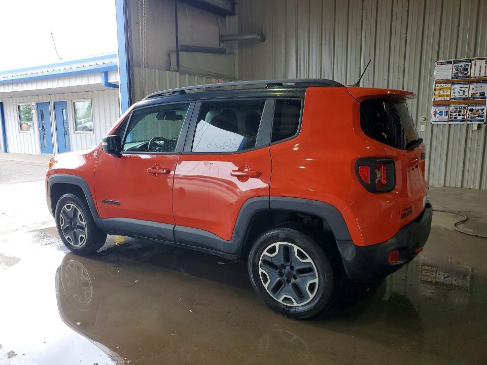 2015 Jeep Renegade მანქანა იყიდება აუქციონზე, vin: ZACCJBCT0FPB64868, აუქციონის ნომერი: 63172336