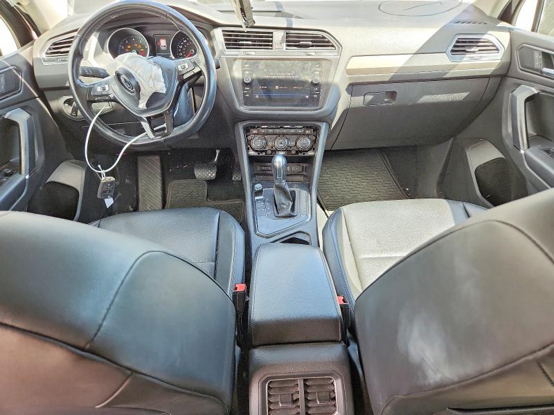 Продажа на аукционе авто 2018 Volkswagen Tiguan, vin: 3VV3B7AX1JM027154, номер лота: 61513176