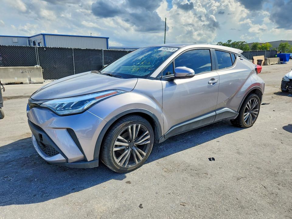 59062876 :رقم المزاد ، NMTKHMBX9LR106823 vin ، 2020 Toyota C-hr مزاد بيع