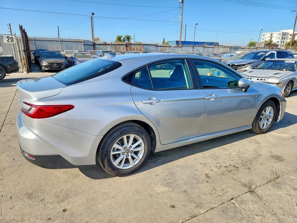 62122446 :رقم المزاد ، 4T1DAACKXTU217369 vin ، 2026 Toyota Camry مزاد بيع