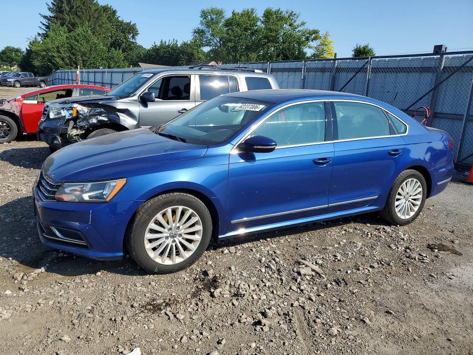 Продаж на аукціоні авто 2017 Volkswagen Passat, vin: 1VWBT7A3XHC075619, номер лоту: 62237006