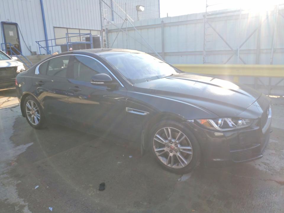 2017 Jaguar Xe მანქანა იყიდება აუქციონზე, vin: SAJAD4BN8HA952227, აუქციონის ნომერი: 62858496