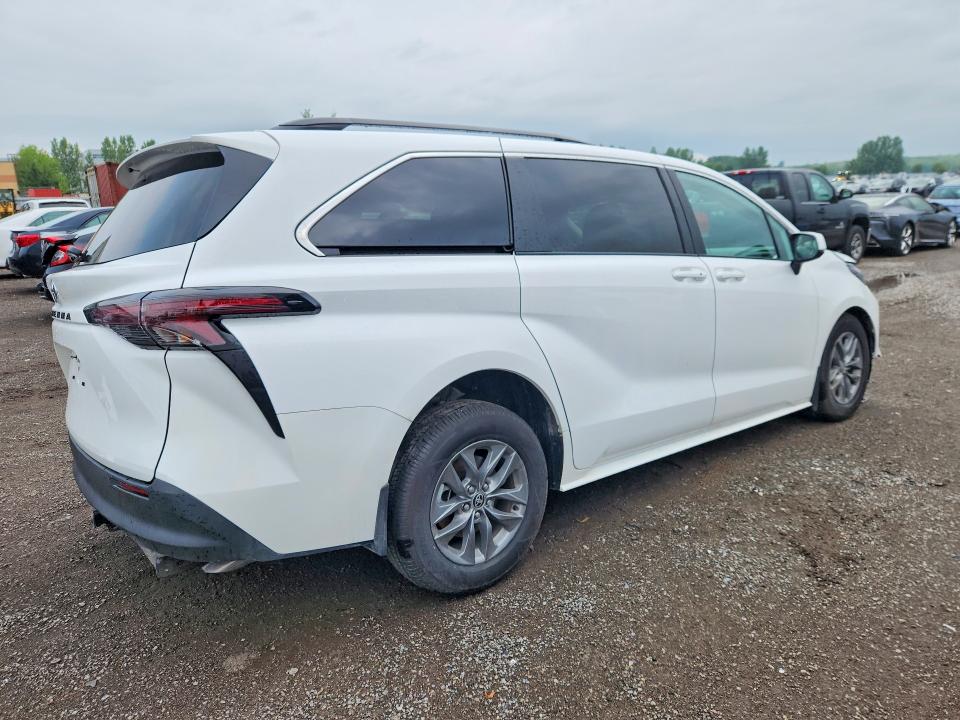 2026 Toyota Sienna მანქანა იყიდება აუქციონზე, vin: 5TDGSKFC5TS245335, აუქციონის ნომერი: 62659286