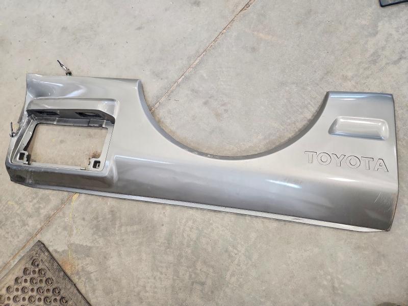 60117136 :رقم المزاد ، JT3HP10V0X7133878 vin ، 1999 Toyota Rav4 مزاد بيع