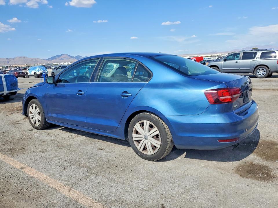 2017 Volkswagen Jetta მანქანა იყიდება აუქციონზე, vin: 3VW2B7AJ1HM318122, აუქციონის ნომერი: 61769236