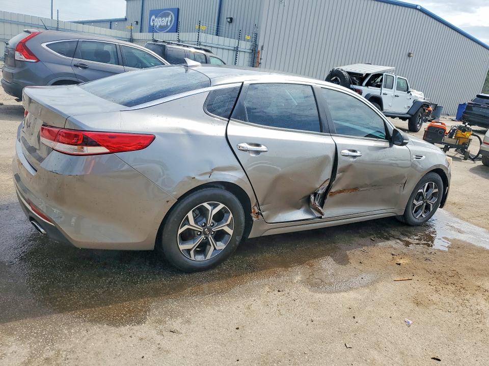 62421926 :رقم المزاد ، 5XXGT4L37JG248992 vin ، 2018 Kia Optima مزاد بيع
