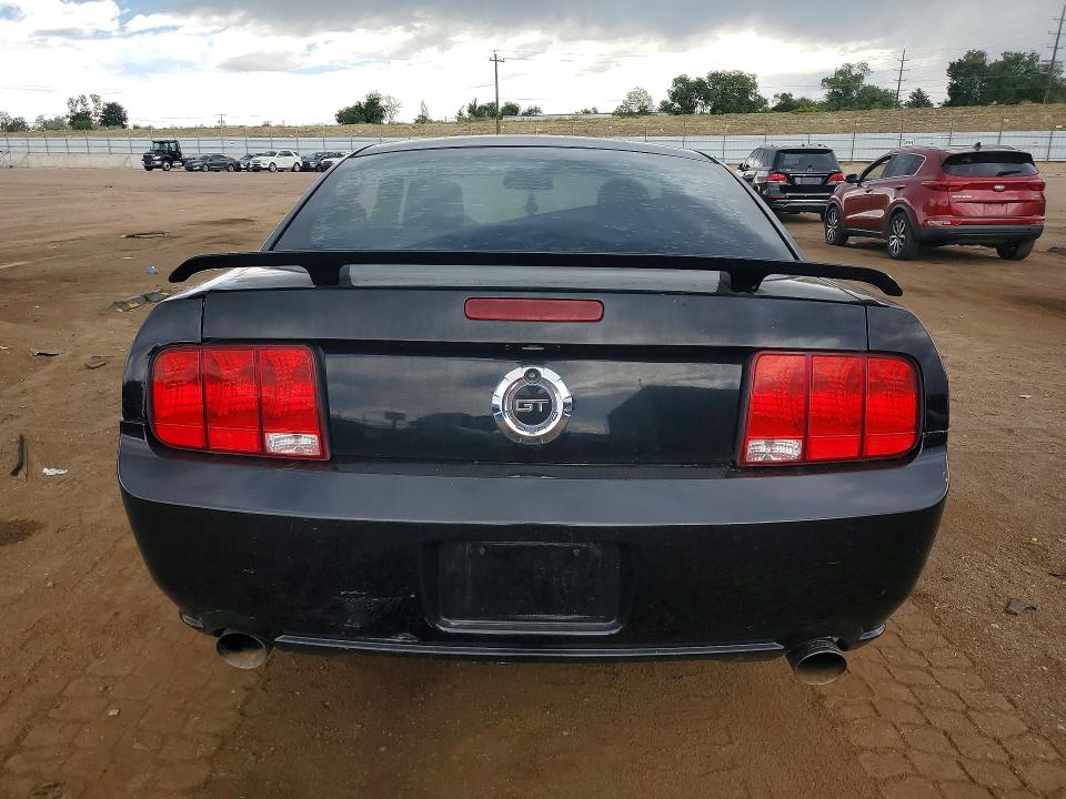 2006 Ford Mustang მანქანა იყიდება აუქციონზე, vin: 1ZVHT82H265160384, აუქციონის ნომერი: 60638966