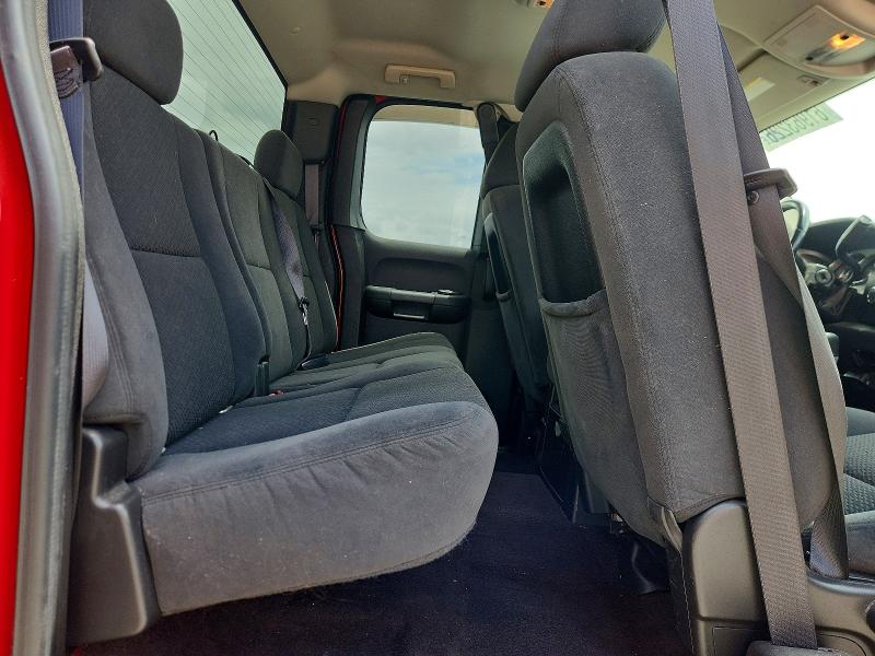 61963226 :رقم المزاد ، 2GCEK19JX81272623 vin ، 2008 Chevrolet Silverado مزاد بيع
