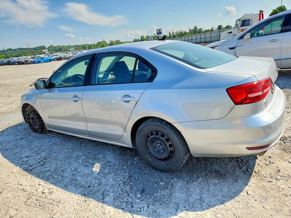 60070316 :رقم المزاد ، 3VWLA7AJ0FM263246 vin ، 2015 Volkswagen Jetta مزاد بيع