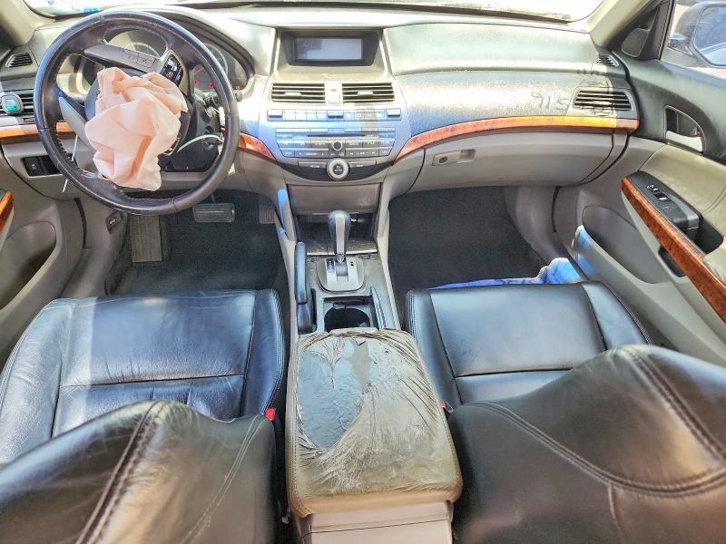 61495126 :رقم المزاد ، 1HGCP2F89BA098638 vin ، 2011 Honda Accord مزاد بيع