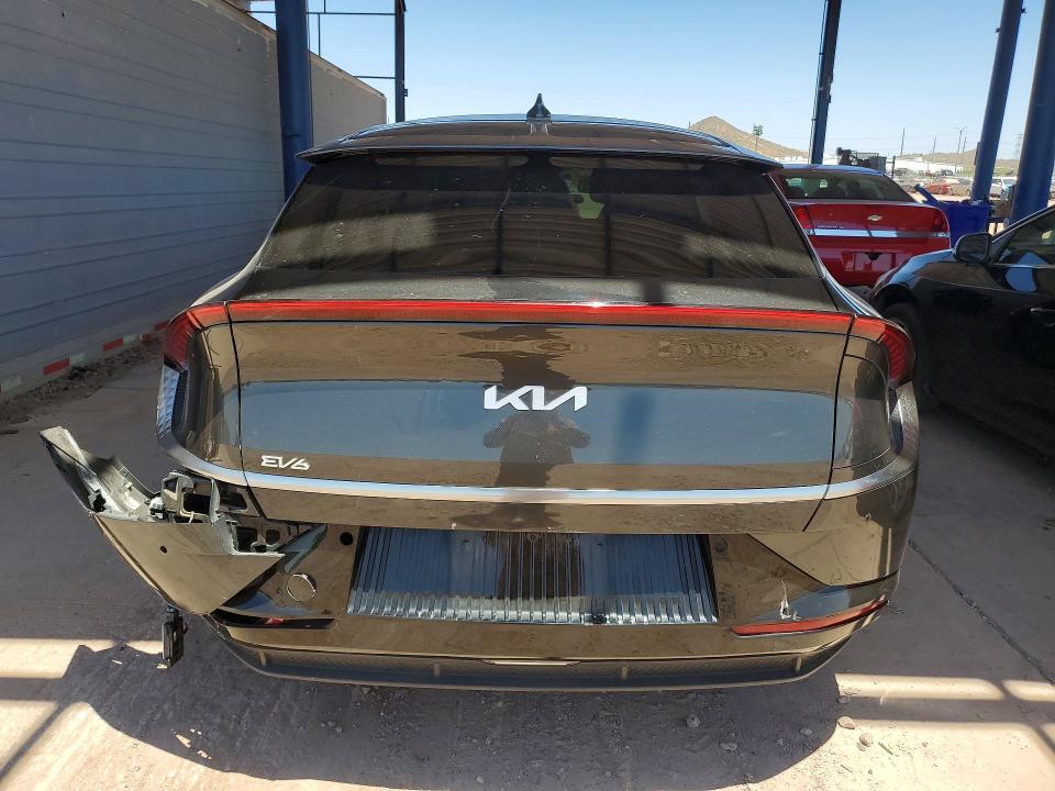 Продажа на аукционе авто 2023 Kia Ev6, vin: KNDC34LA1P5607103, номер лота: 60125796