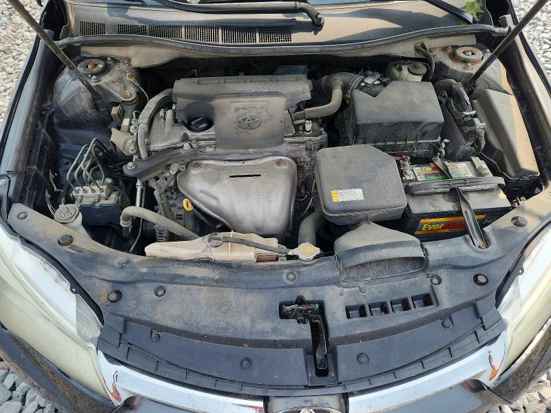 60629966 :رقم المزاد ، 4T4BF1FK4FR508206 vin ، 2015 Toyota Camry مزاد بيع