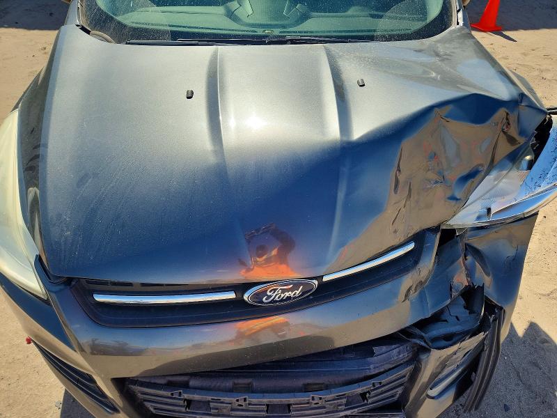60602466 :رقم المزاد ، 1FMCU9G96GUB98611 vin ، 2016 Ford Escape مزاد بيع