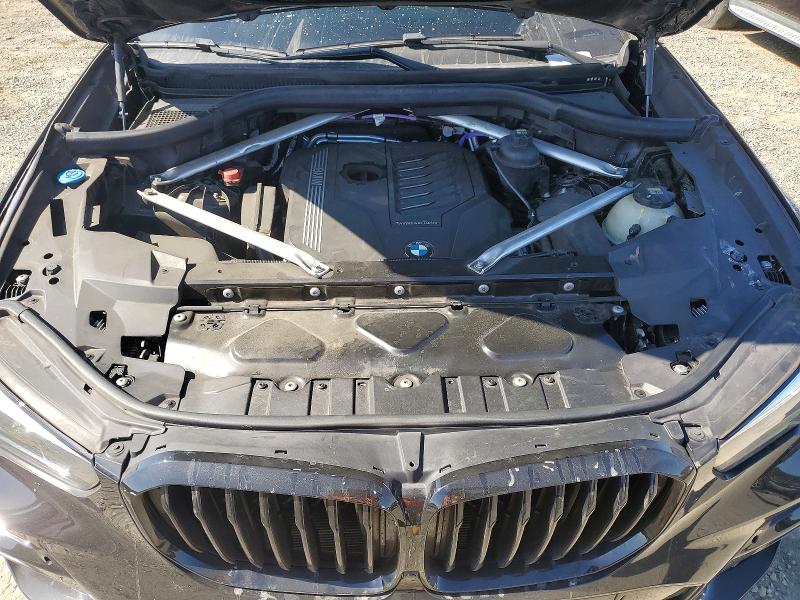 62445696 :رقم المزاد ، 5UXCR4C06M9G90488 vin ، 2021 Bmw X5 مزاد بيع