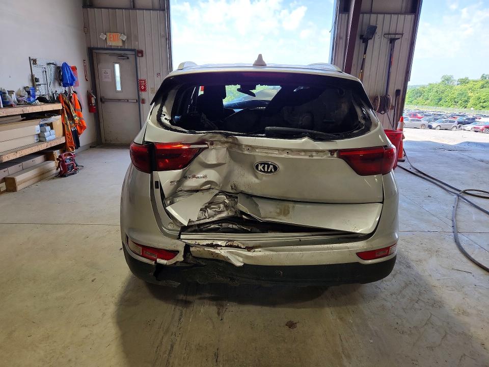 Aukcja sprzedaży 2018 Kia Sportage, vin: KNDPMCAC1J7410988, numer aukcji: 60825036