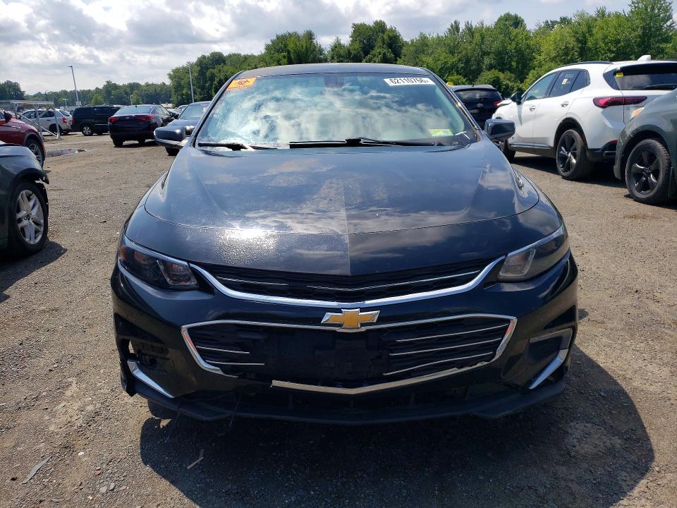 62110766 :رقم المزاد ، 1G1ZD5ST5JF290260 vin ، 2018 Chevrolet Malibu مزاد بيع