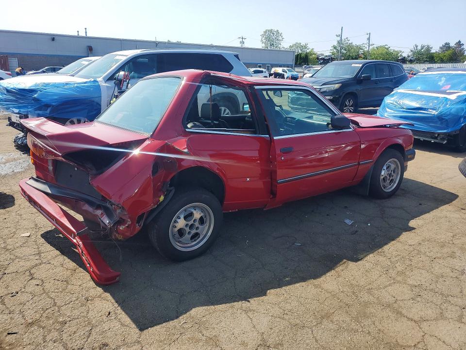 61913466 :رقم المزاد ، WBAAB6402H1689229 vin ، 1987 Bmw 325 مزاد بيع