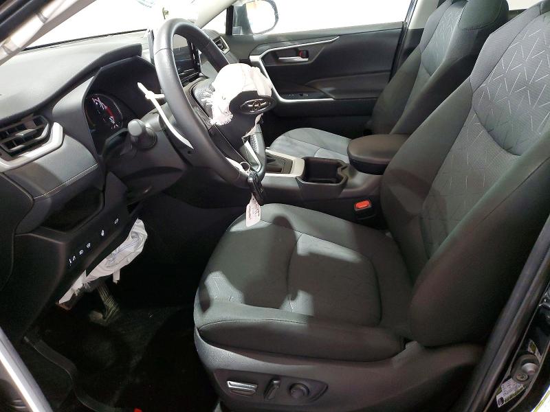 62130236 :رقم المزاد ، 2T3R1RFV2SC553325 vin ، 2025 Toyota Rav4 مزاد بيع