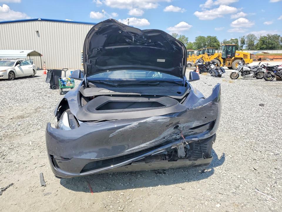 63221466 :رقم المزاد ، 7SAYGDEE0NA006223 vin ، 2022 Tesla Model Y مزاد بيع