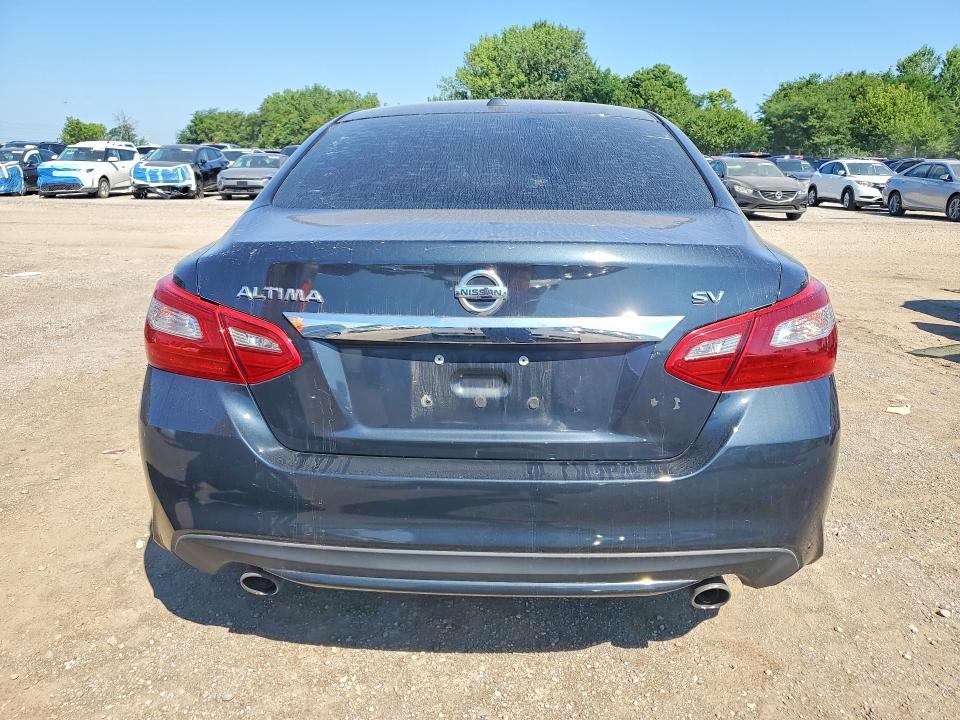 2018 Nissan Altima მანქანა იყიდება აუქციონზე, vin: 1N4AL3AP7JC124443, აუქციონის ნომერი: 60599056