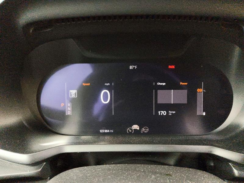 Продаж на аукціоні авто 2023 Polestar 2, vin: YSMEG3KA2PL145479, номер лоту: 61089096