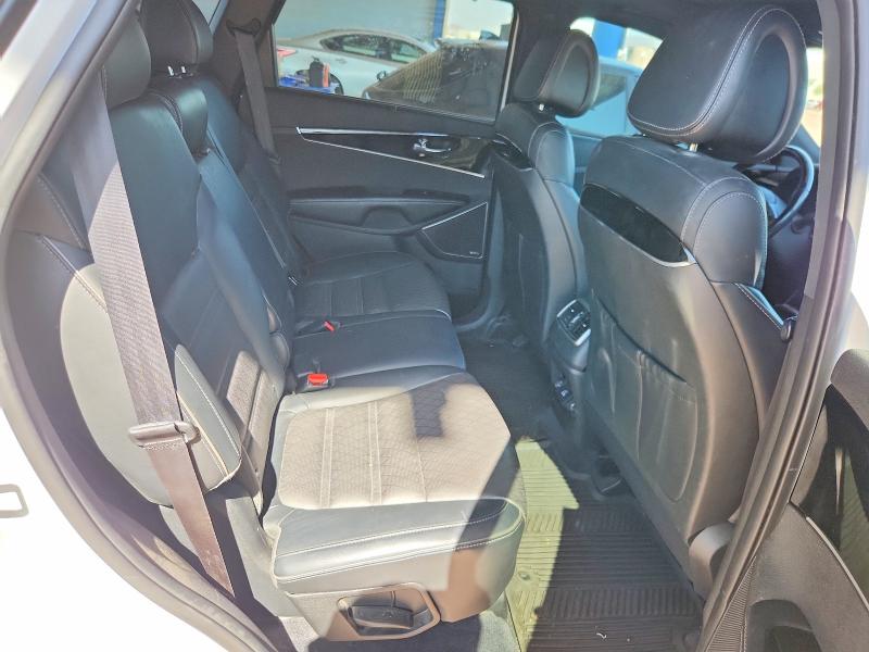 2016 Kia Sorento მანქანა იყიდება აუქციონზე, vin: 5XYPK4A52GG101247, აუქციონის ნომერი: 63341196