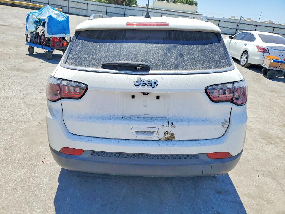 59337486 :رقم المزاد ، 3C4NJCBB2HT629454 vin ، 2017 Jeep Compass مزاد بيع