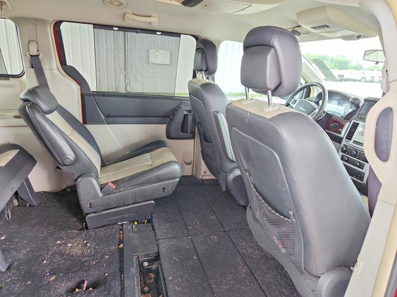 Продажа на аукционе авто 2010 Chrysler Town & Country, vin: 2A4RR8DX1AR421956, номер лота: 60179006