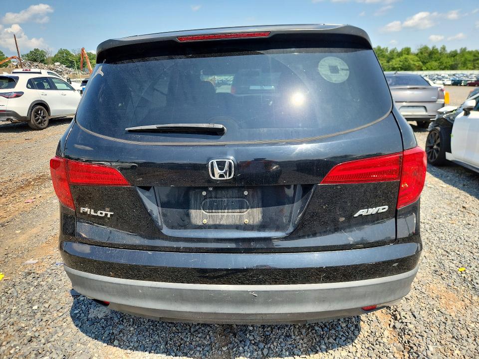 61393236 :رقم المزاد ، 5FNYF6H11JB035618 vin ، 2018 Honda Pilot مزاد بيع