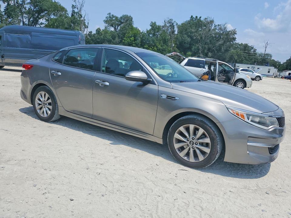 62822866 :رقم المزاد ، 5XXGT4L35HG139439 vin ، 2017 Kia Optima مزاد بيع