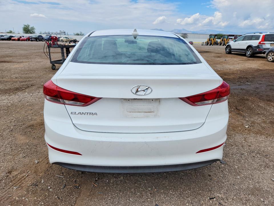 61601096 :رقم المزاد ، 5NPD84LF8JH296665 vin ، 2018 Hyundai Elantra مزاد بيع
