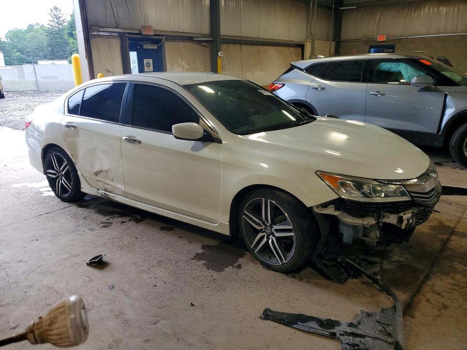 61911716 :رقم المزاد ، 1HGCR2F5XGA201153 vin ، 2016 Honda Accord مزاد بيع