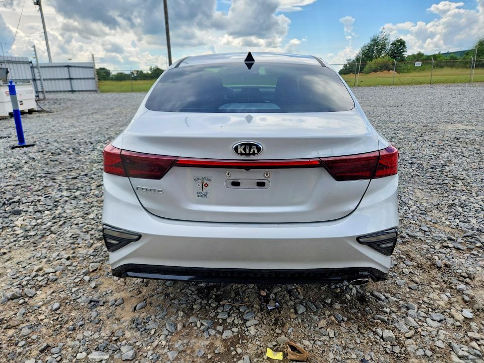 Продажа на аукционе авто 2021 Kia Forte, vin: 3KPF24AD5ME399076, номер лота: 61108006