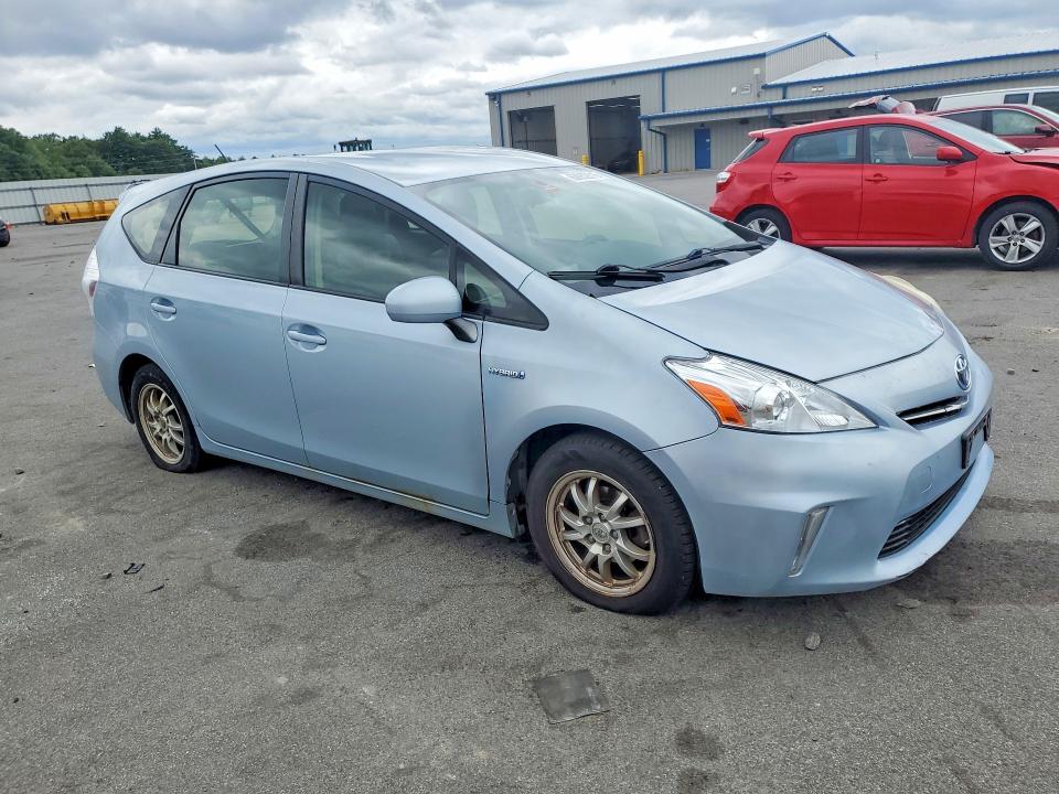 Продажа на аукционе авто 2013 Toyota Prius V, vin: JTDZN3EU1D3193849, номер лота: 63052816