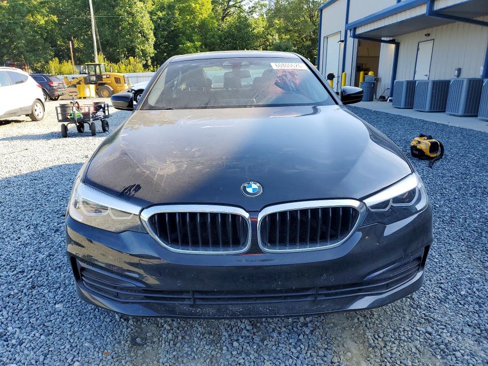 60800626 :رقم المزاد ، WBAJA5C58KWW18508 vin ، 2019 Bmw 530 مزاد بيع