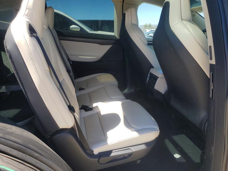 Продажа на аукционе авто 2018 Tesla Model X, vin: 5YJXCAE20JF111740, номер лота: 61988186