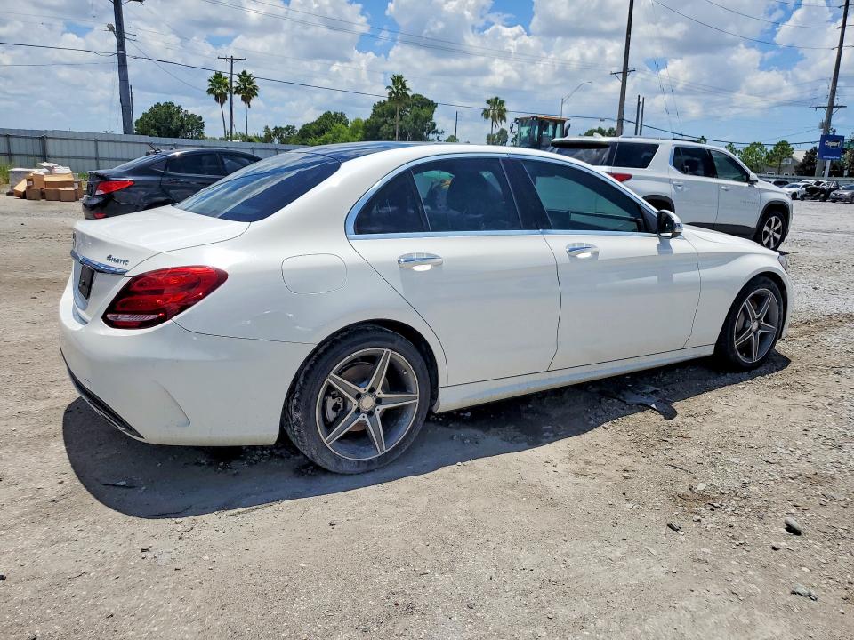 2016 Mercedes-benz C მანქანა იყიდება აუქციონზე, vin: WDDWF4KBXGR130345, აუქციონის ნომერი: 61177776