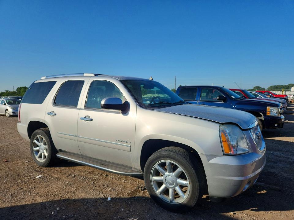 Продажа на аукционе авто 2011 Gmc Yukon, vin: 1GKS2EEF9BR290335, номер лота: 61205926